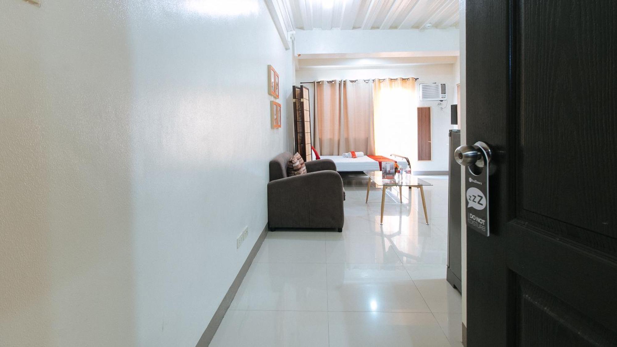 RedDoorz at Kassel Residences Parañaque Paranaque City Exterior foto